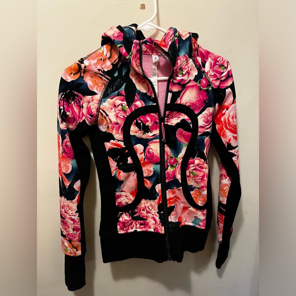 Lululemon full zip scuba hoodie sz 2 - Picture 5 of 11